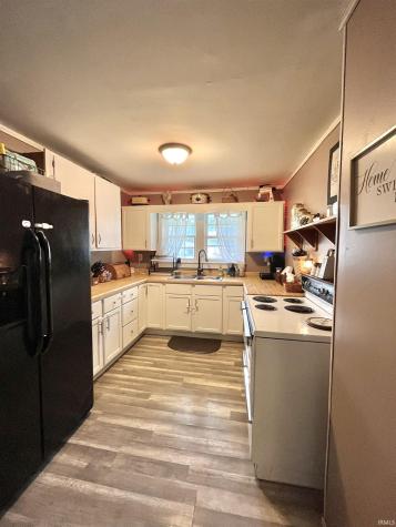 13585 W 450 N Linton IN 47441