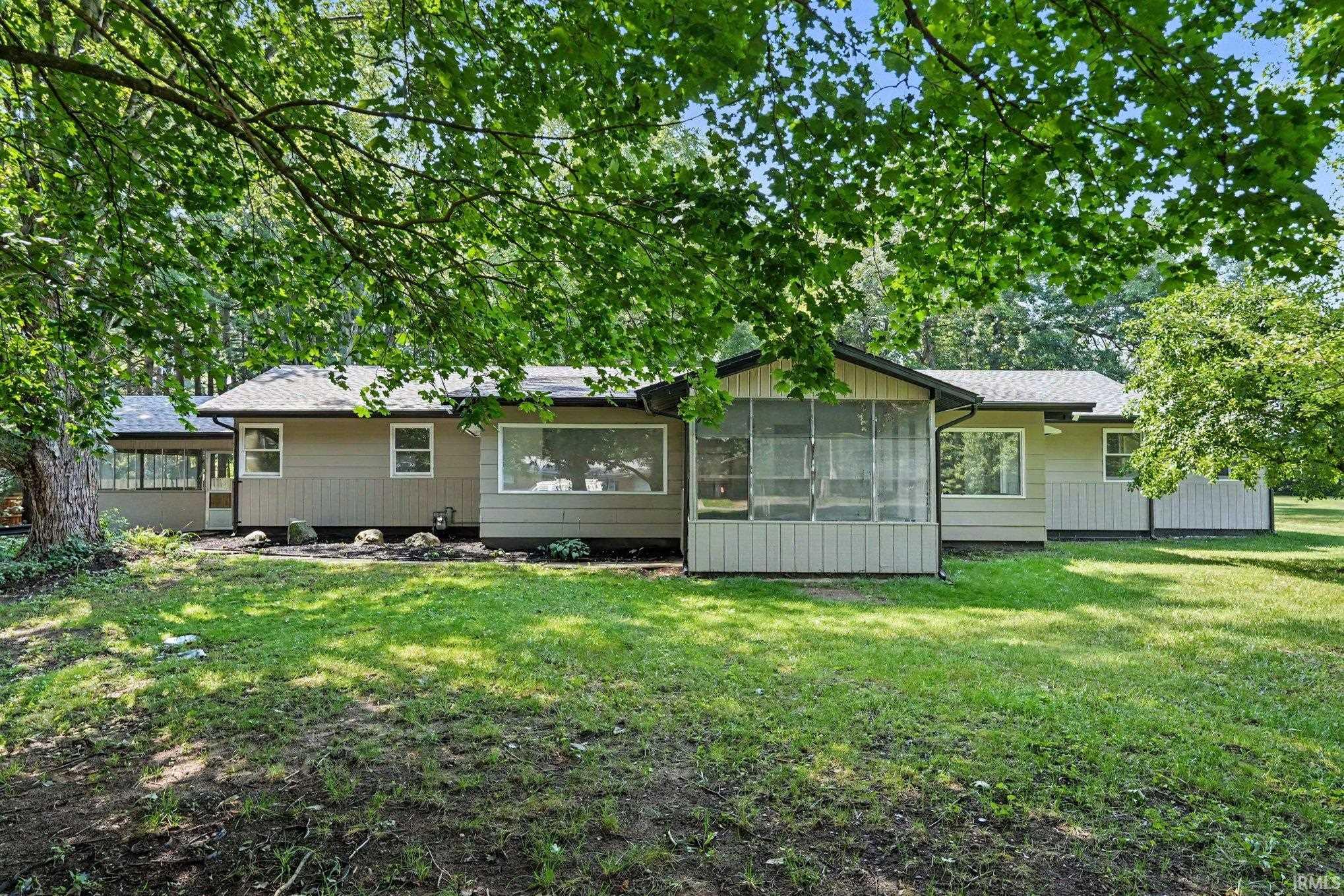 56825 Elmer Avenue South Bend IN 46619