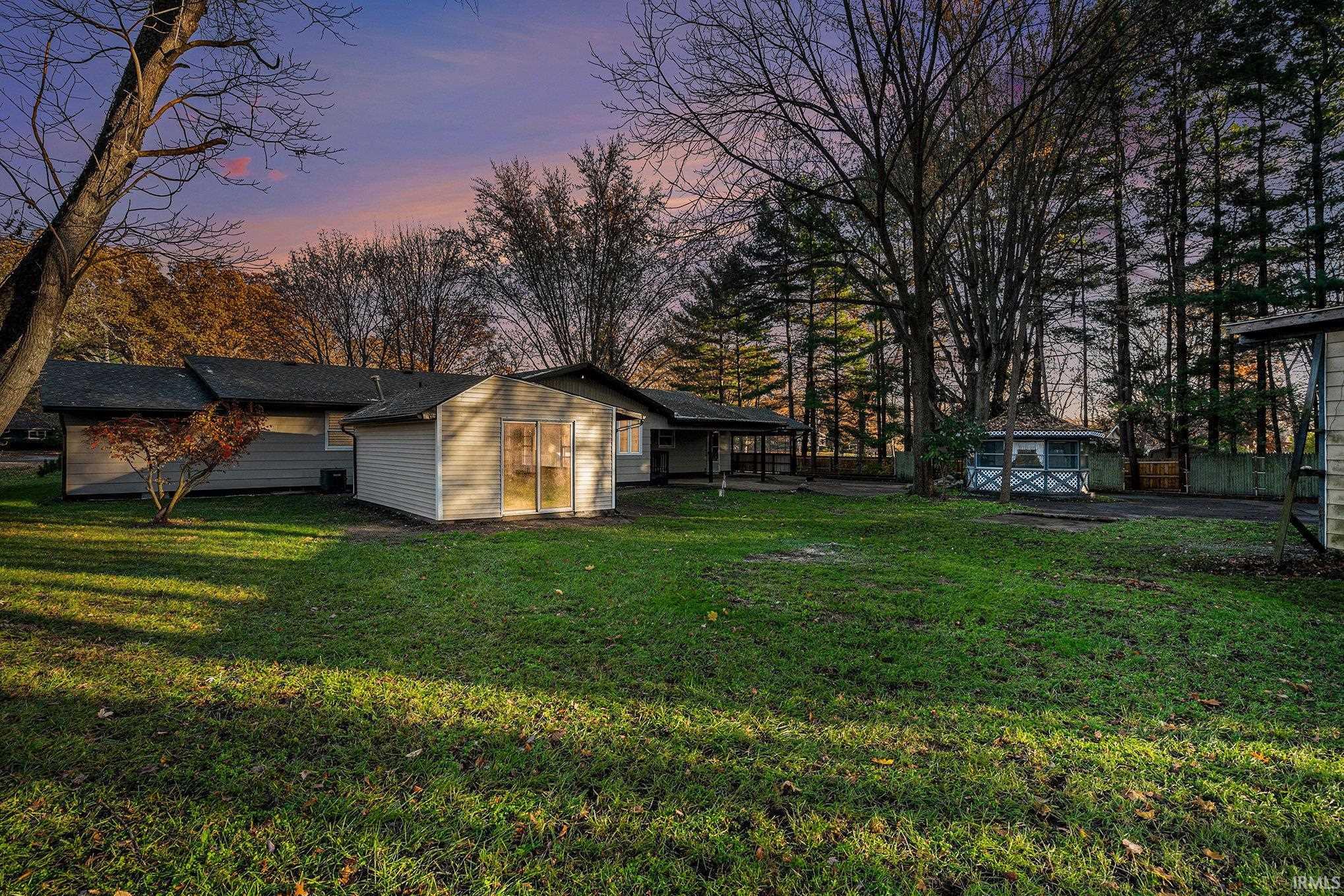 56825 Elmer Avenue South Bend IN 46619