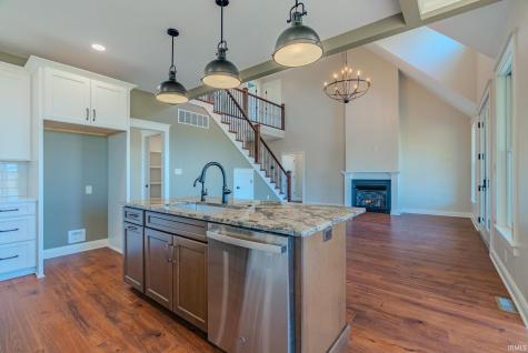 15 Creekside Lane Wabash IN 46992