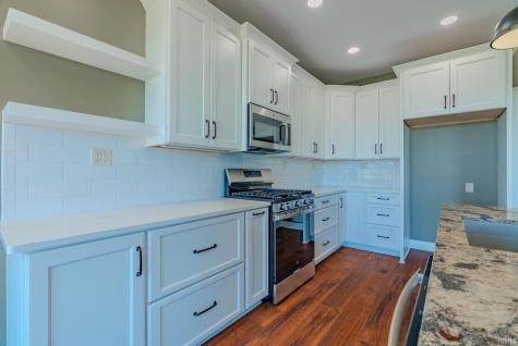 15 Creekside Lane Wabash IN 46992