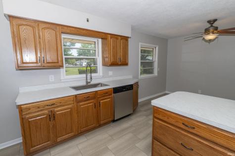 18655 Cleveland Road South Bend IN 46637