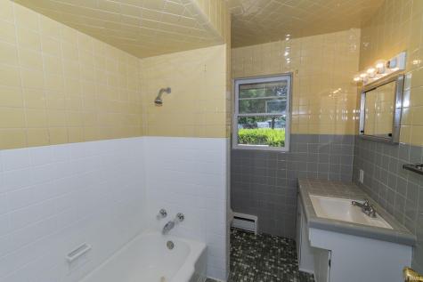 18655 Cleveland Road South Bend IN 46637