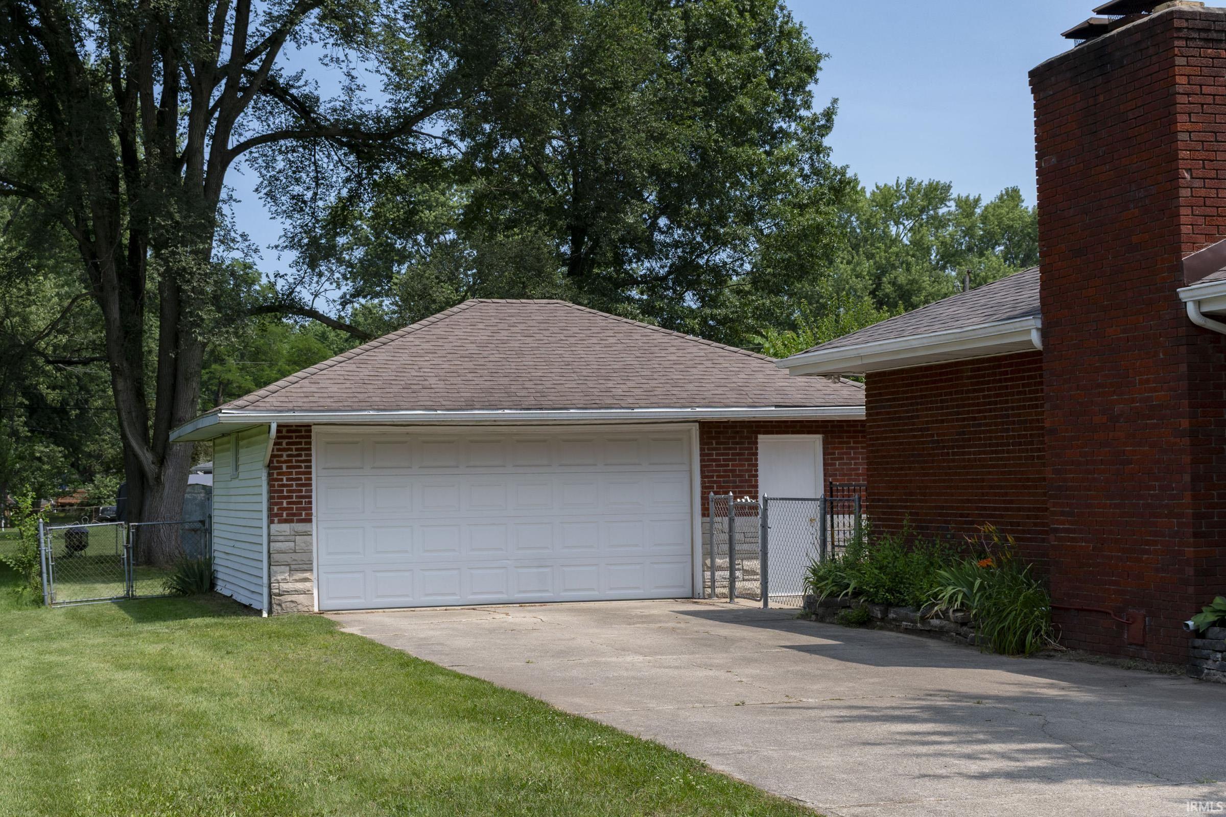 18655 Cleveland Road South Bend IN 46637