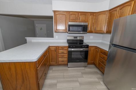 18655 Cleveland Road South Bend IN 46637