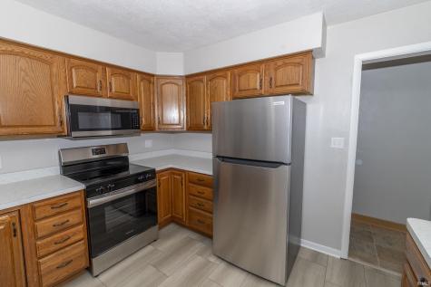 18655 Cleveland Road South Bend IN 46637