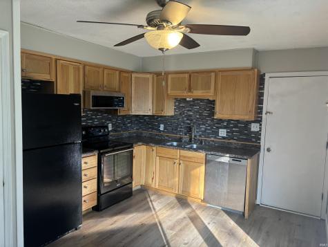 408 W Pickwick Drive Syracuse IN 46567