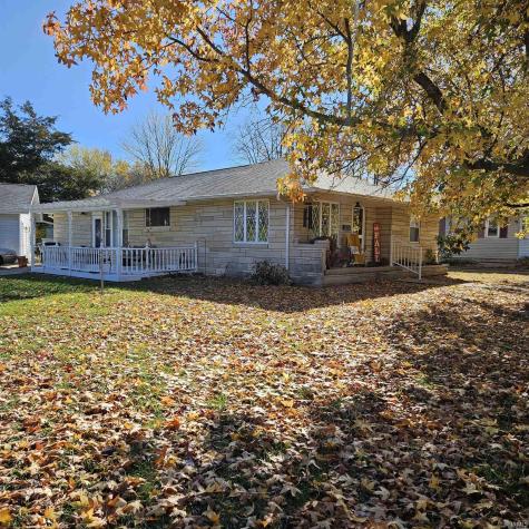 787 S Main Street Linton IN 47441