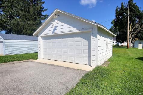2706 Waynedale Boulevard Fort Wayne IN 46809