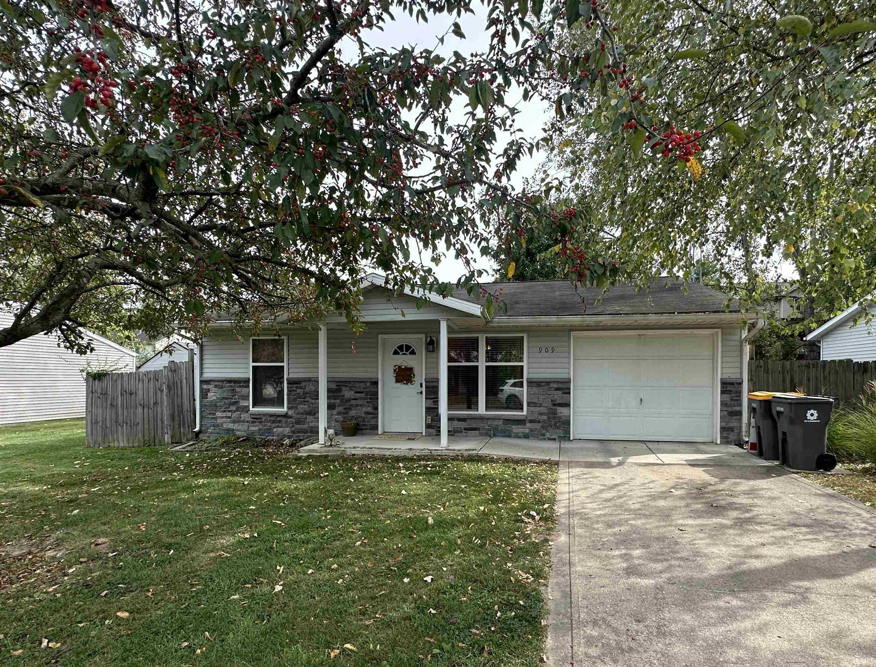 909 W Cardinal Court Bloomington IN 47403