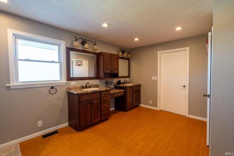 616 E 350 Road Wabash IN 46992