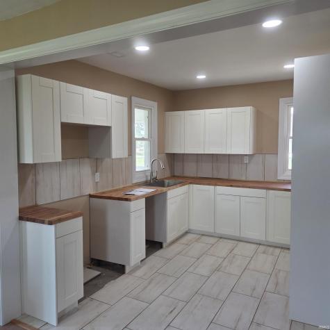 10887 N 300 W Street Markle IN 46770