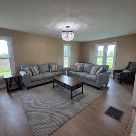 10887 N 300 W Street Markle IN 46770