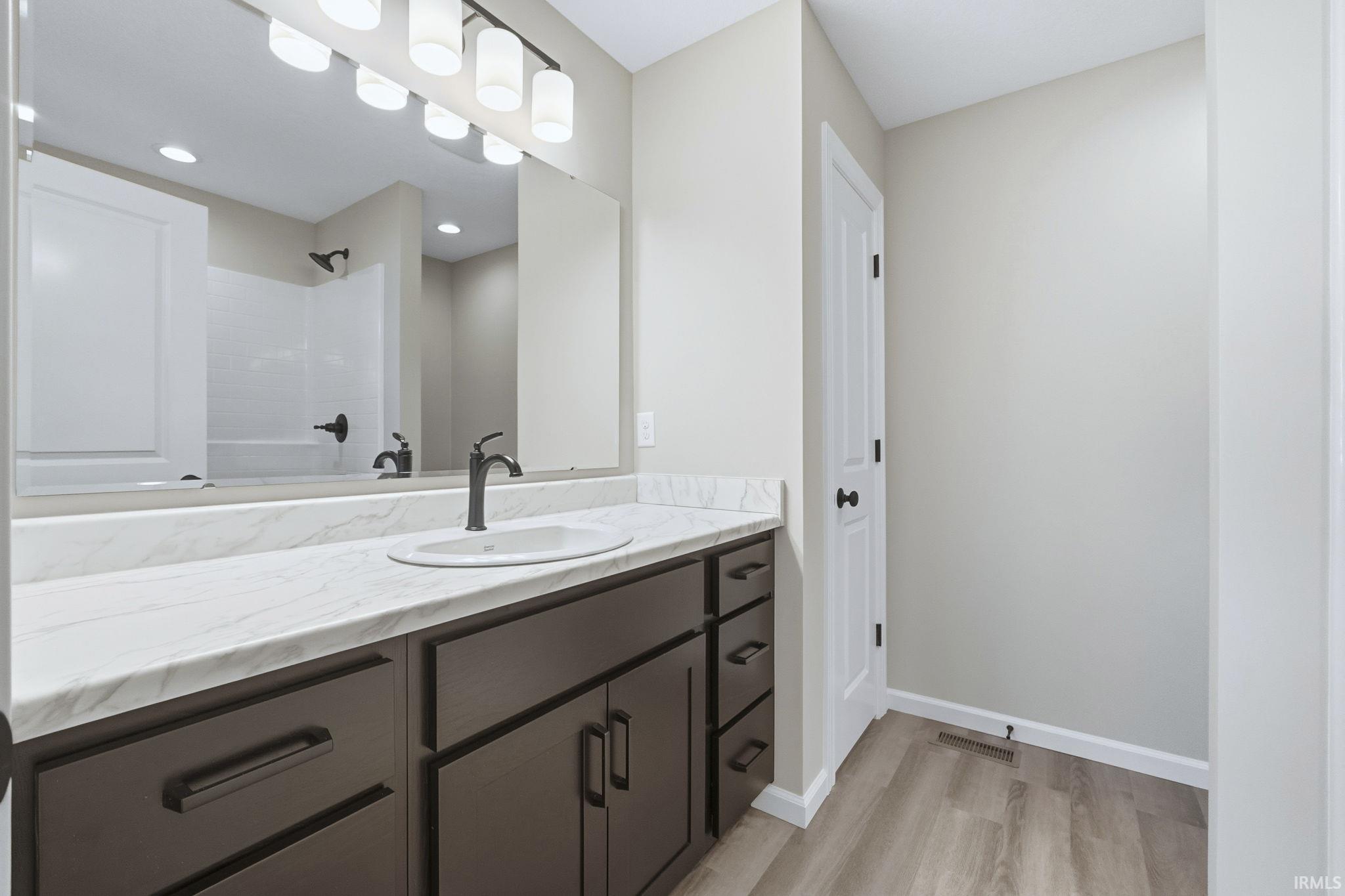 180 Longrifle Road Warsaw IN 46580