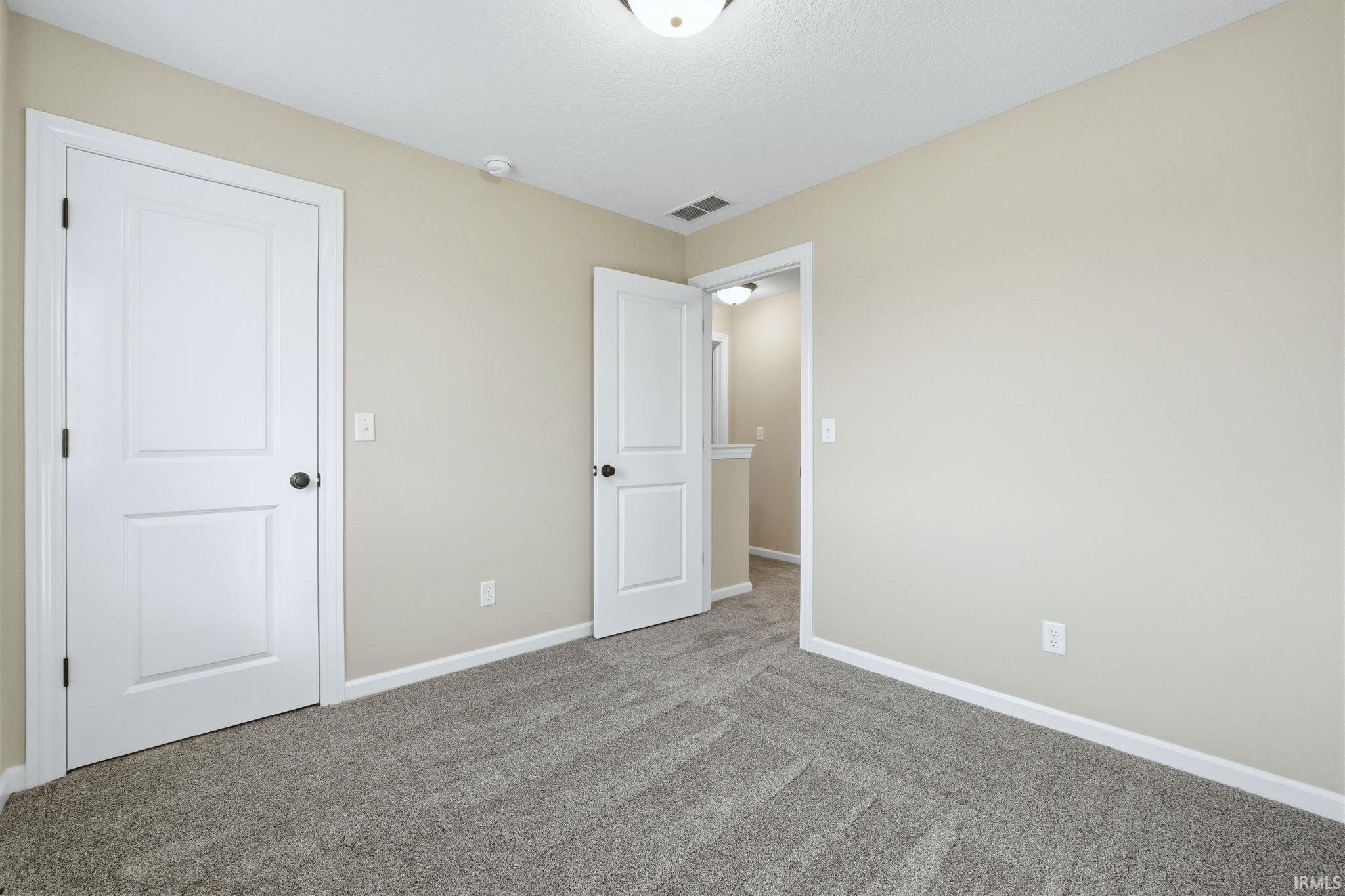 180 Longrifle Road Warsaw IN 46580