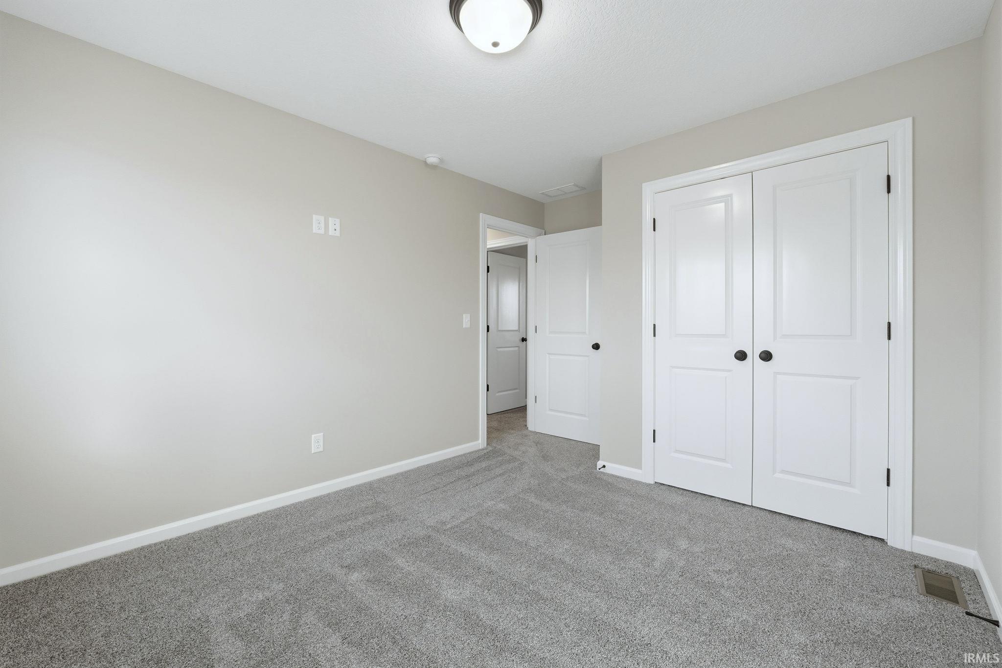 180 Longrifle Road Warsaw IN 46580