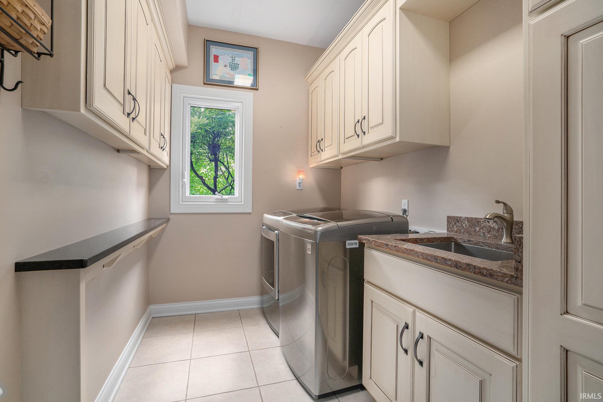 51576 Autumn Ridge Drive Granger IN 46530
