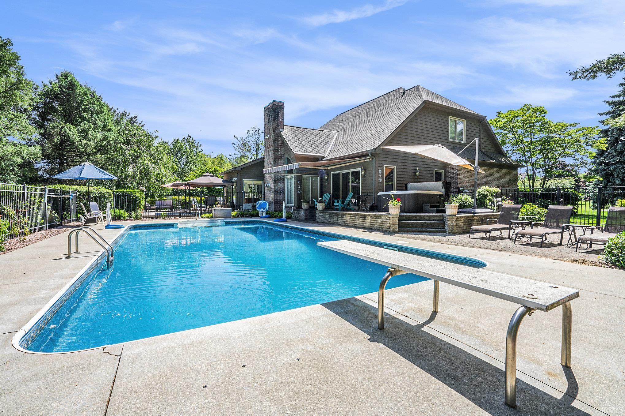51576 Autumn Ridge Drive Granger IN 46530