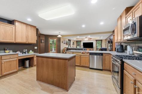 12368 Upas Road Plymouth IN 46563