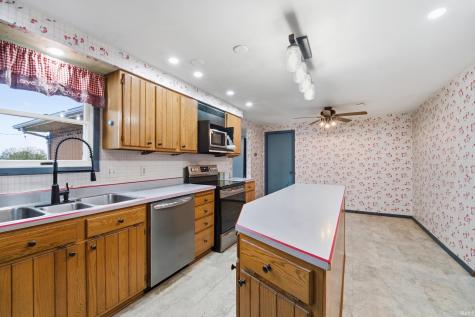 3735 S 1100 E Greentown IN 46936