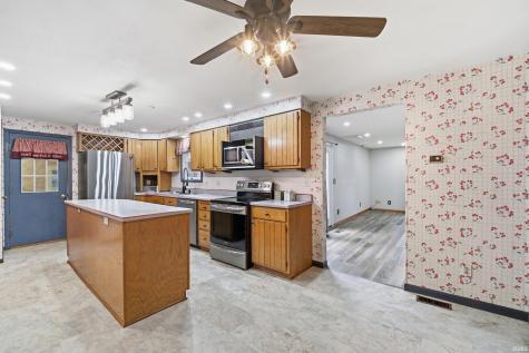 3735 S 1100 E Greentown IN 46936