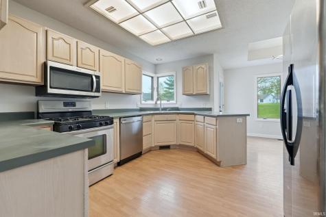 7711 Buttermore Court Fort Wayne IN 46804