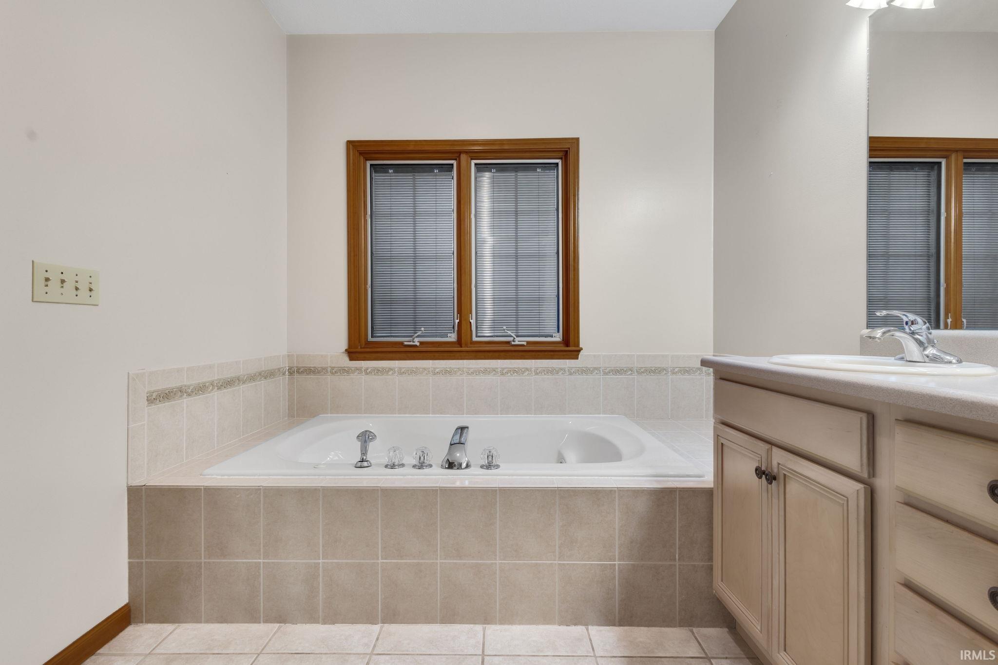 7674 E Potato Hole Court New Carlisle IN 46552