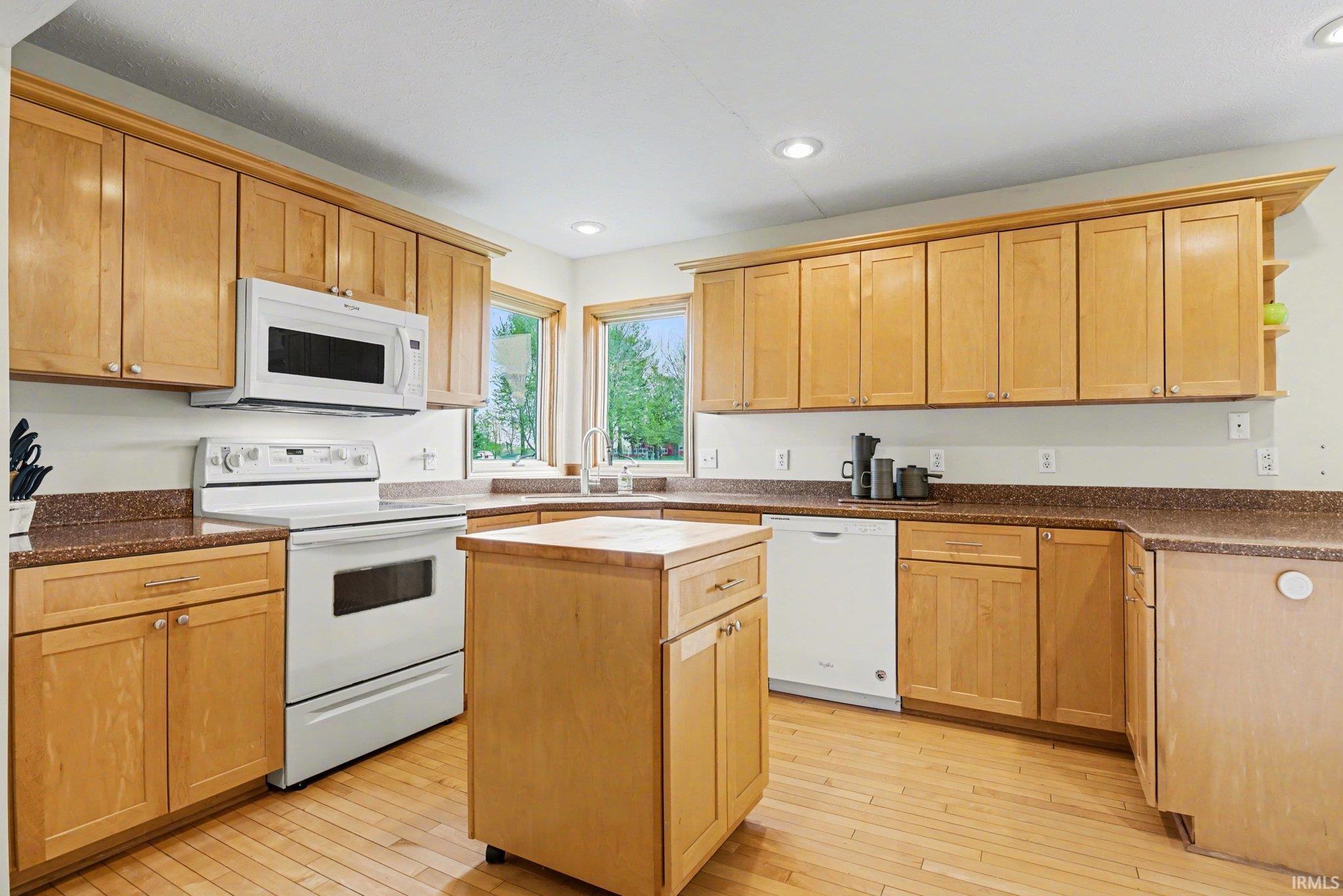 236 Tulip Circle Bremen IN 46506