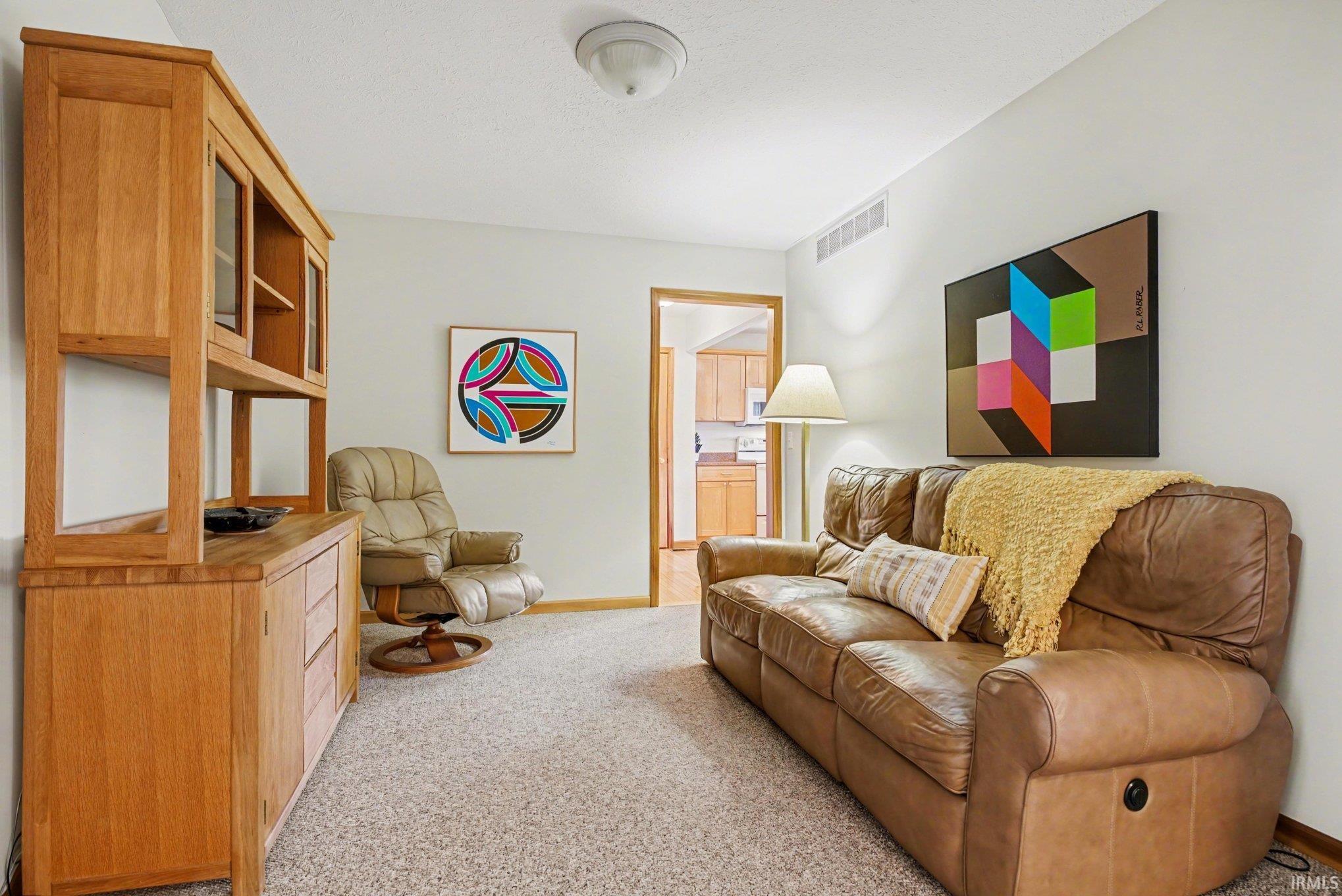 236 Tulip Circle Bremen IN 46506