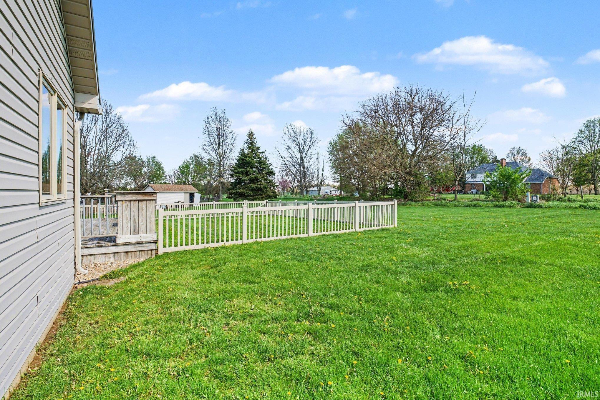 236 Tulip Circle Bremen IN 46506