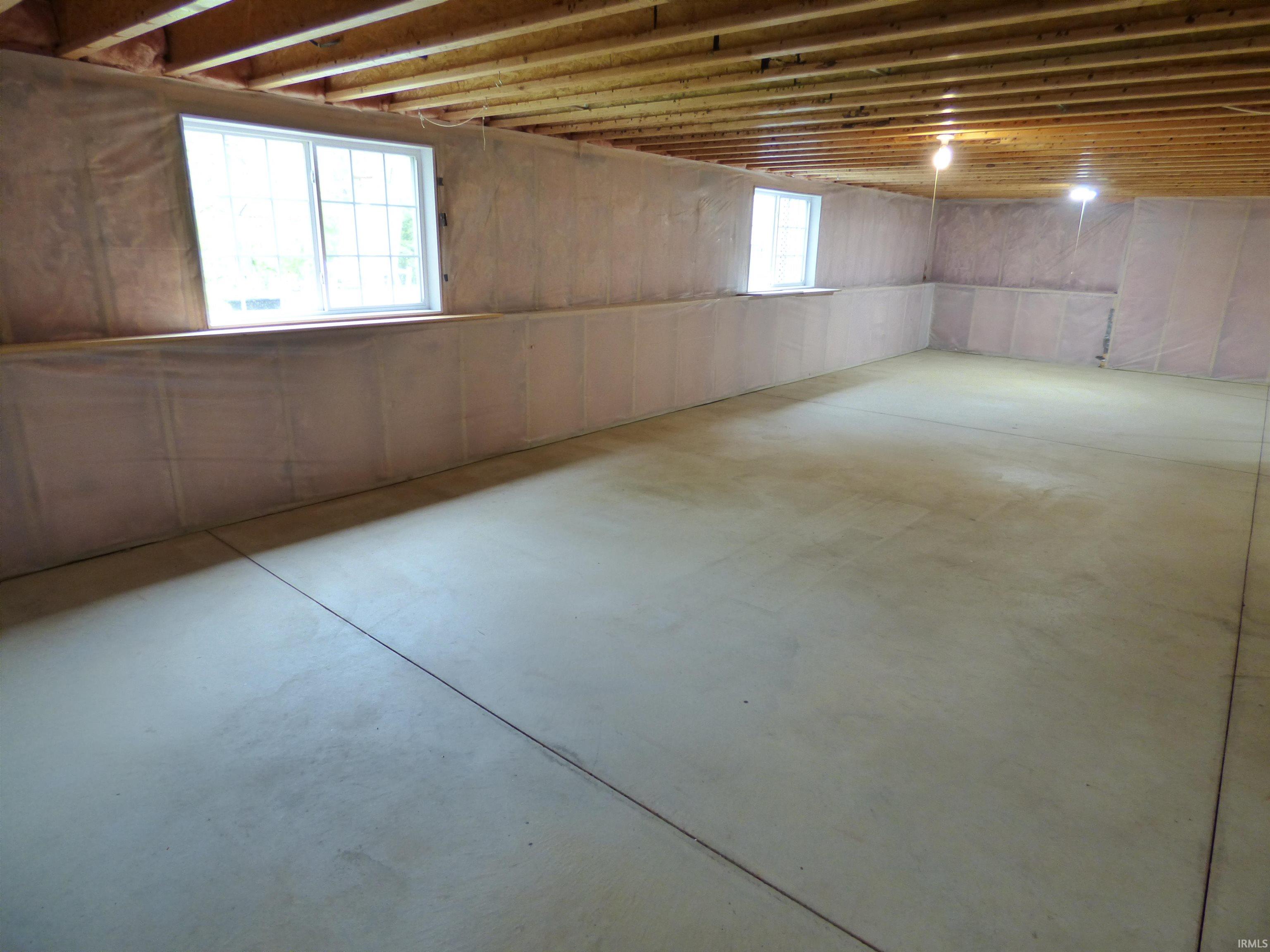 6433 Armstrong Drive South Bend IN 46614