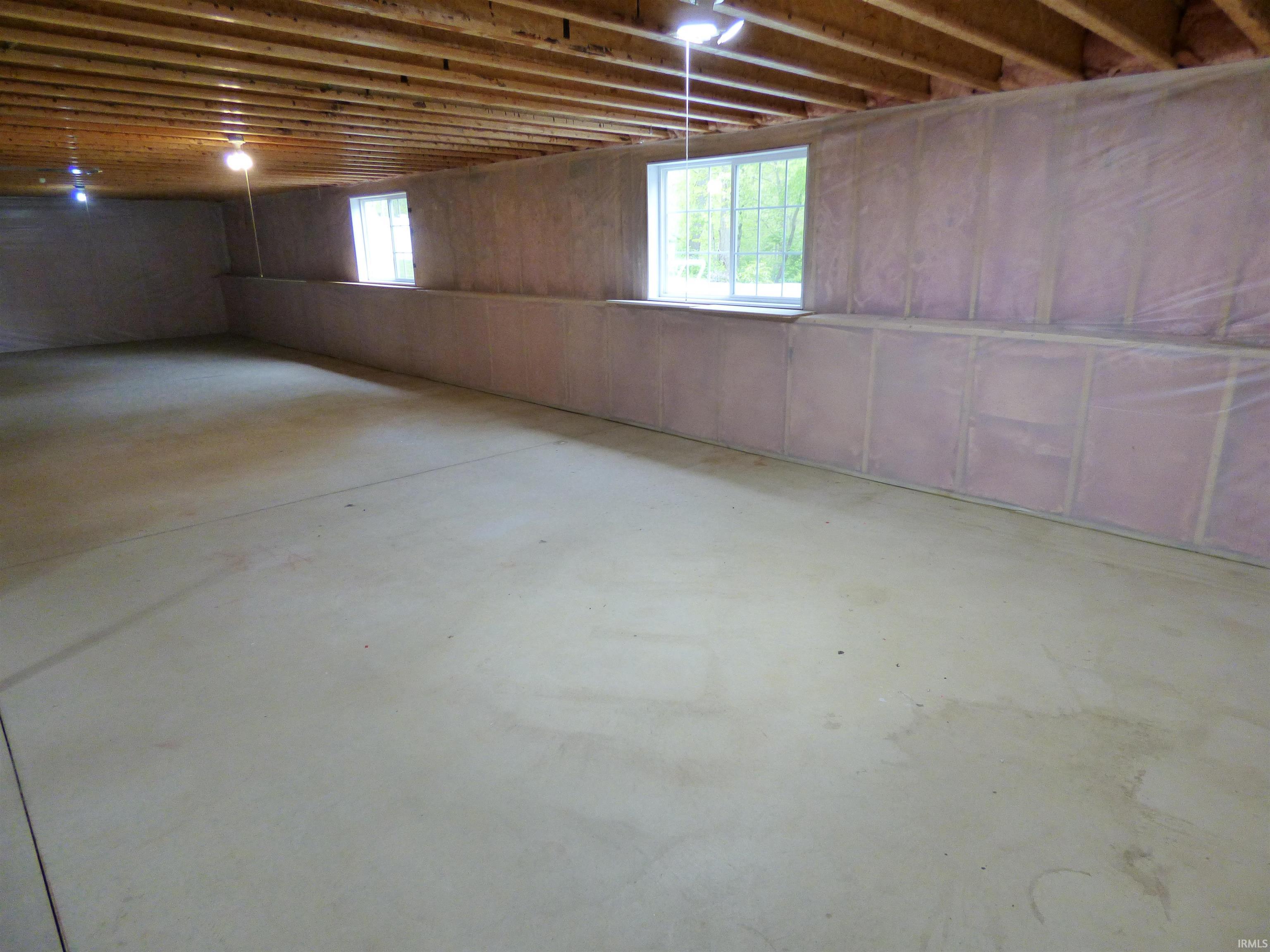 6433 Armstrong Drive South Bend IN 46614