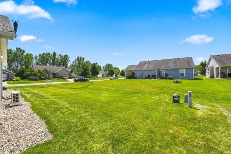 2105 Cedar Ridge Cove Fort Wayne IN 46818
