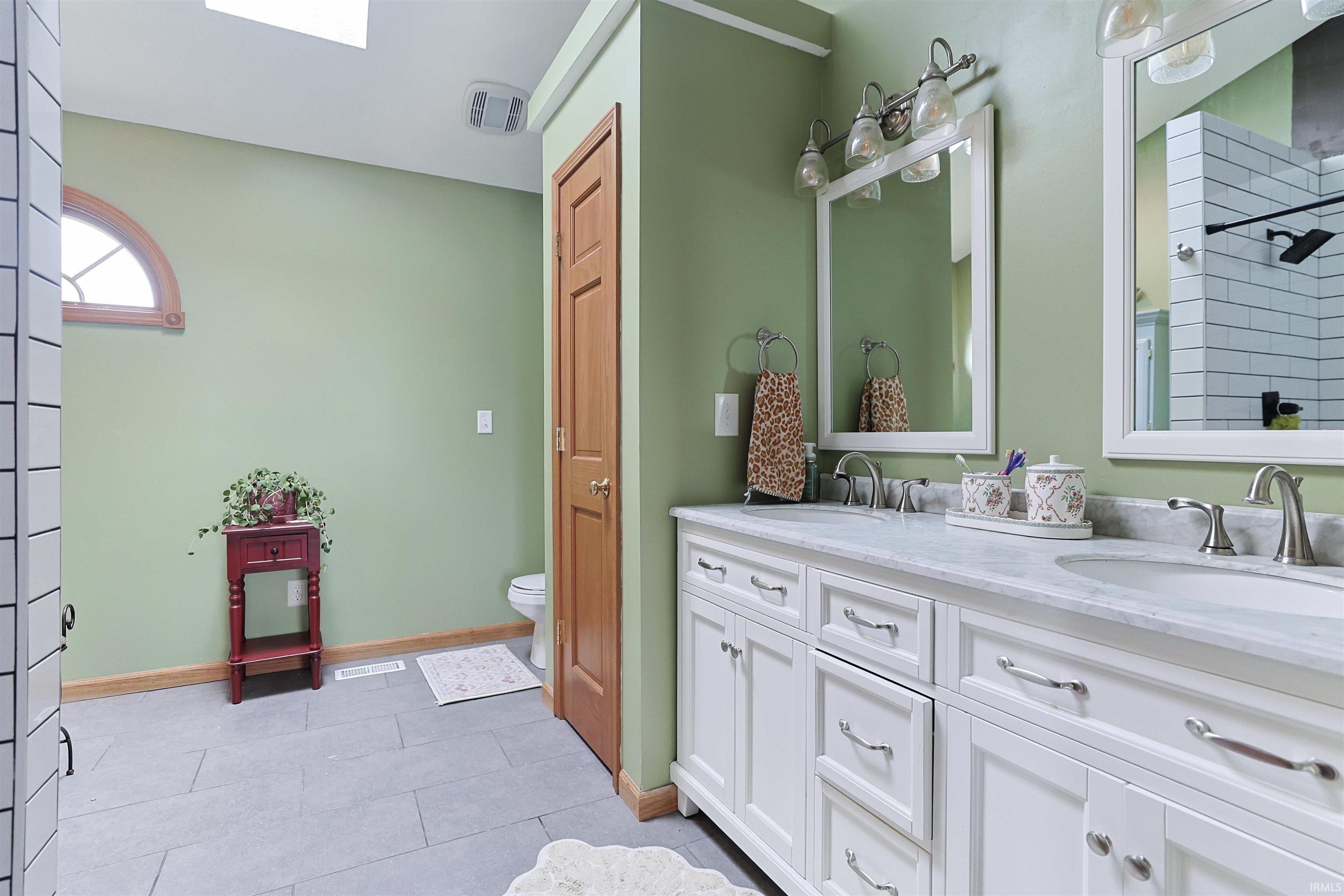 14223 Worthington Drive Granger IN 46530