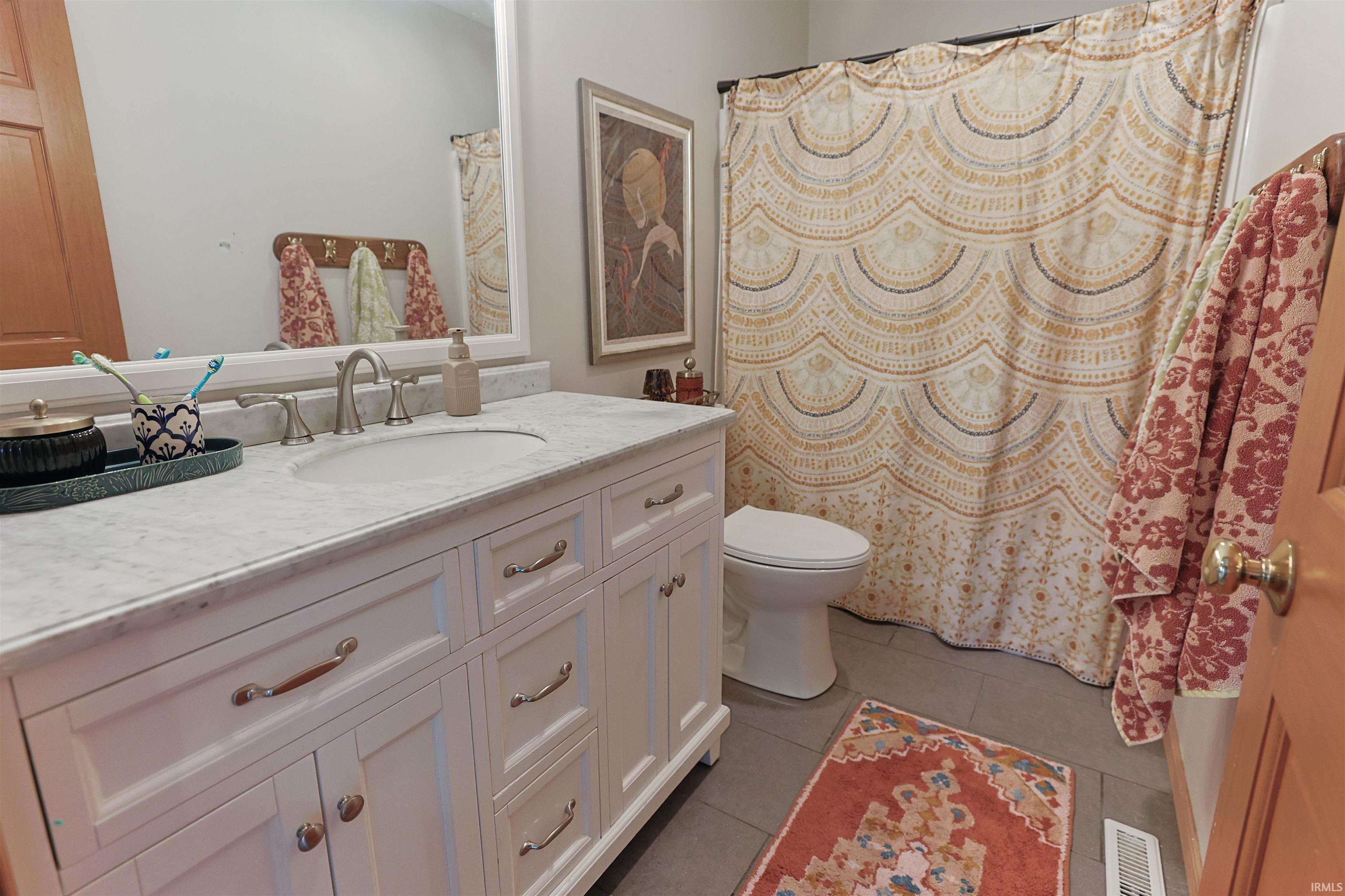 14223 Worthington Drive Granger IN 46530