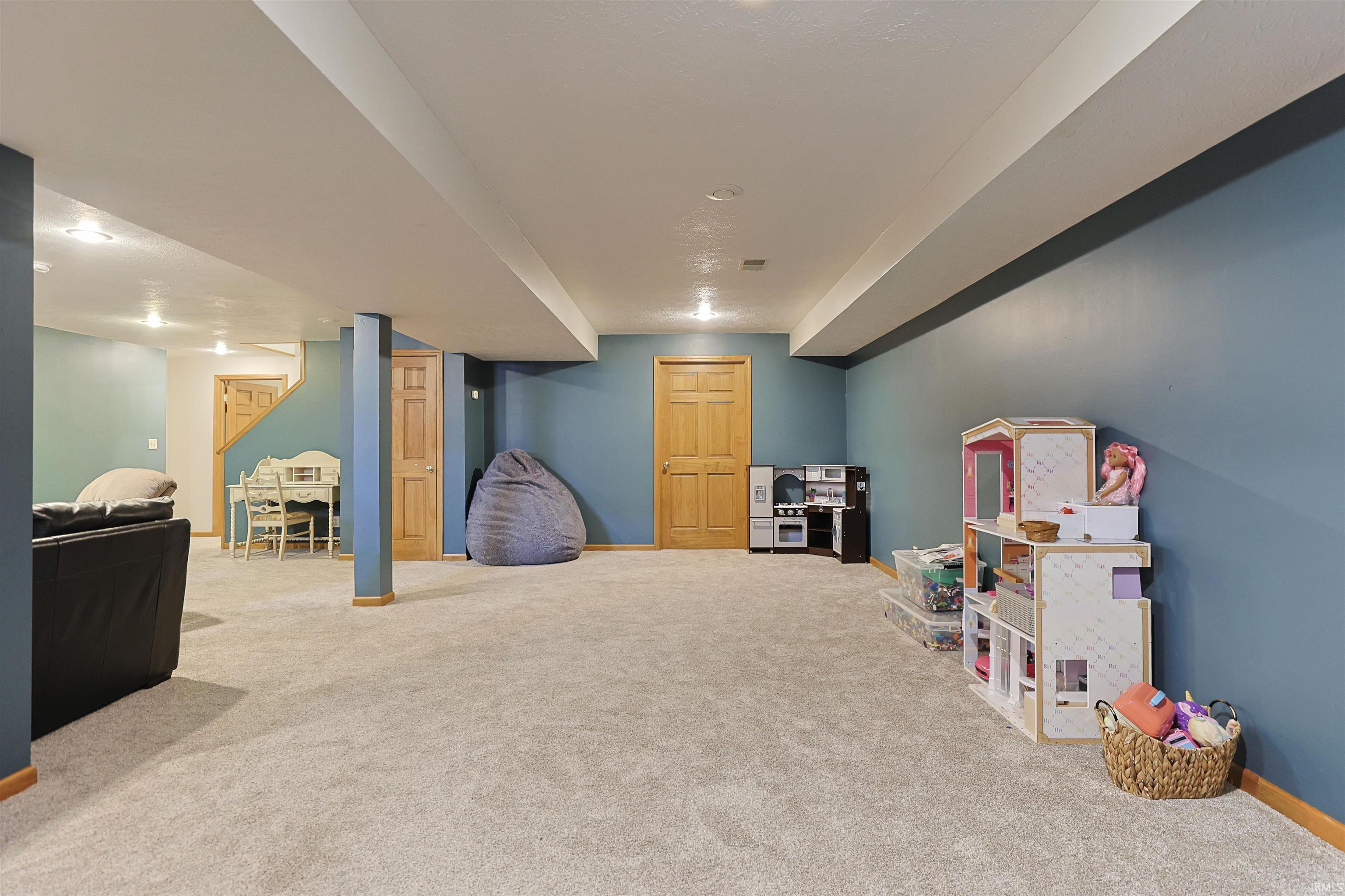 14223 Worthington Drive Granger IN 46530