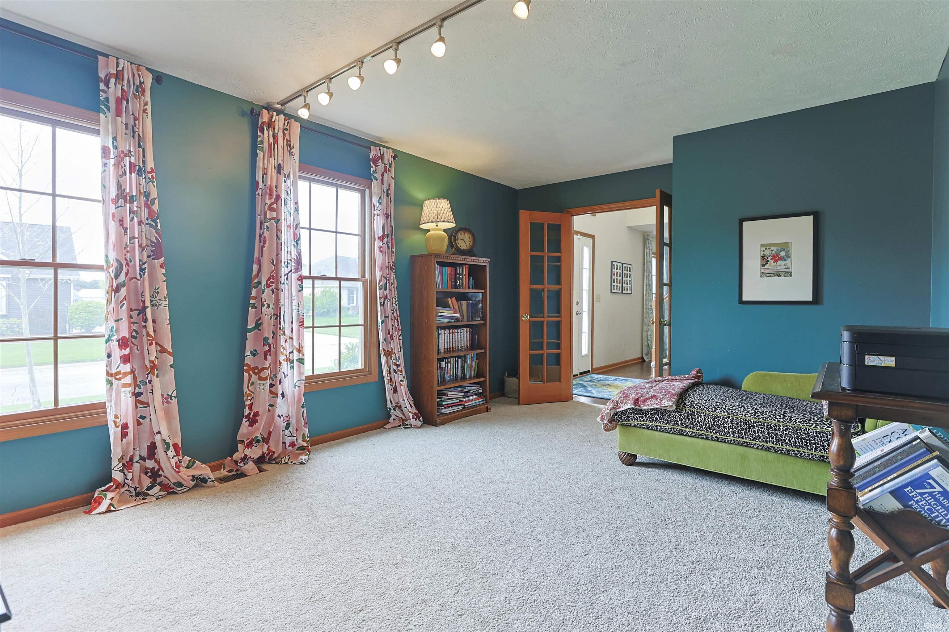 14223 Worthington Drive Granger IN 46530