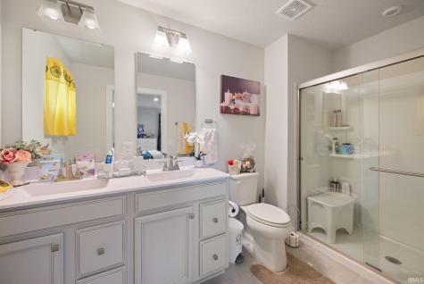 2751 Sand Hollow Drive Lebanon IN 46052
