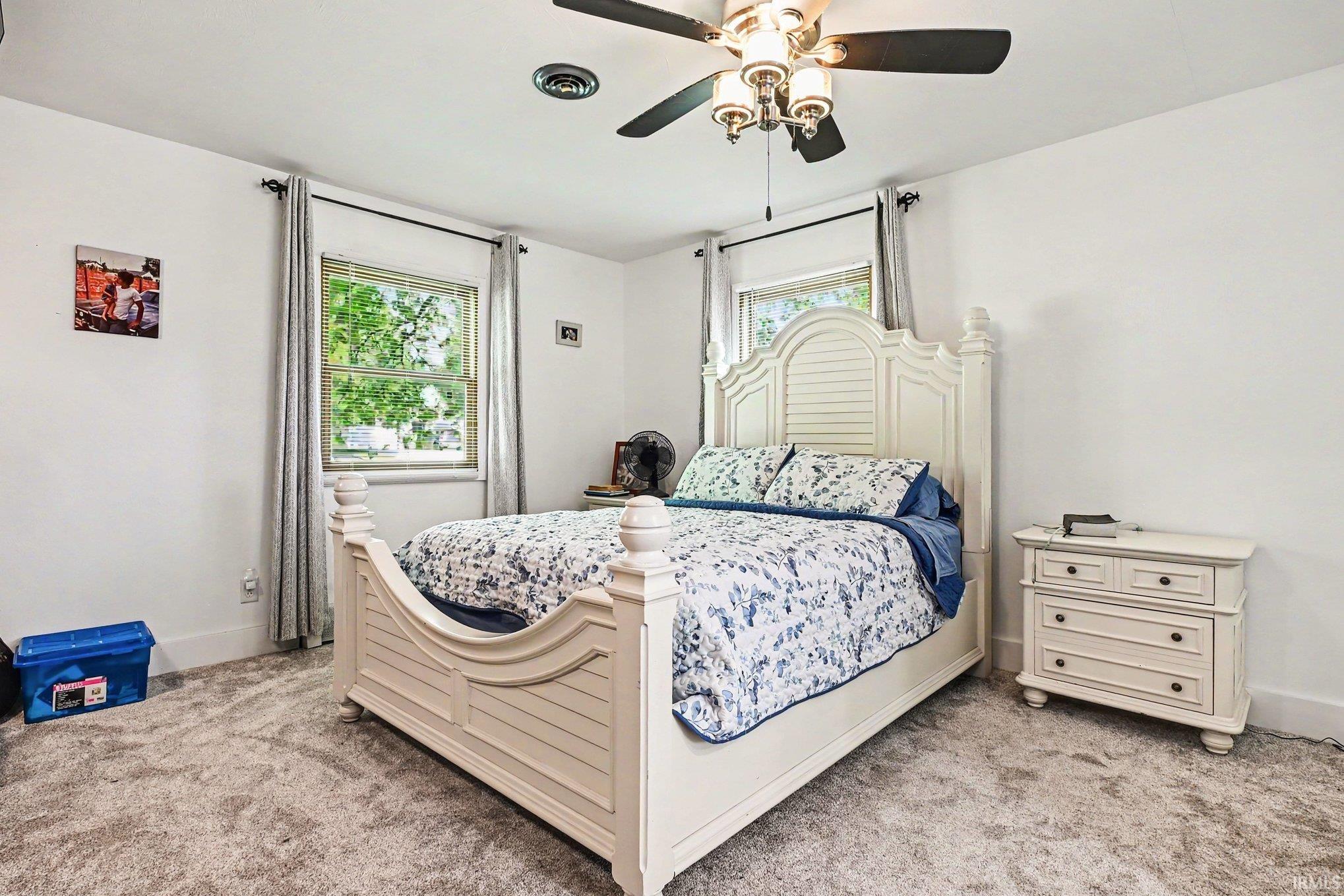 518 Sunset Lane Middlebury IN 46540
