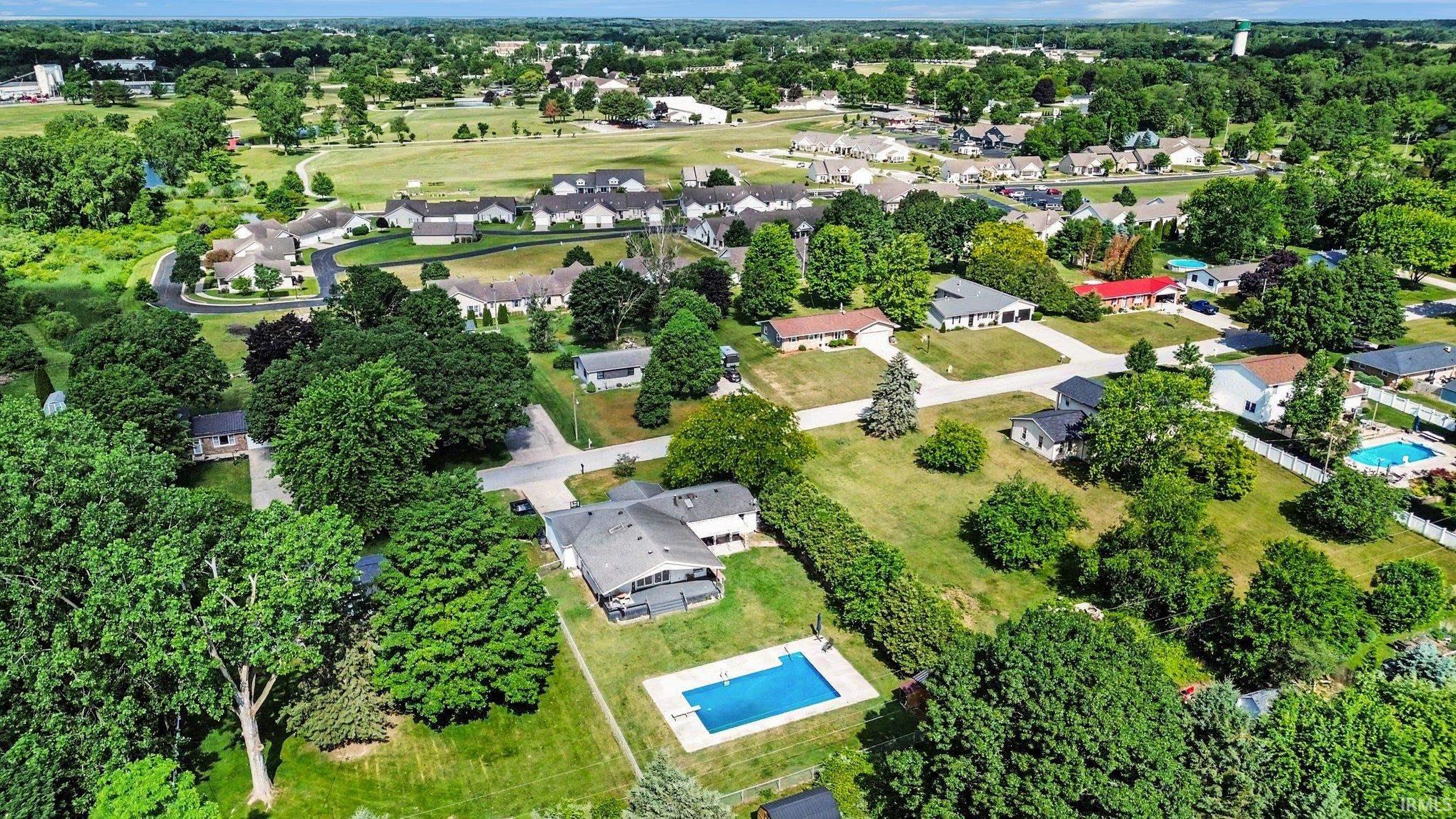 518 Sunset Lane Middlebury IN 46540