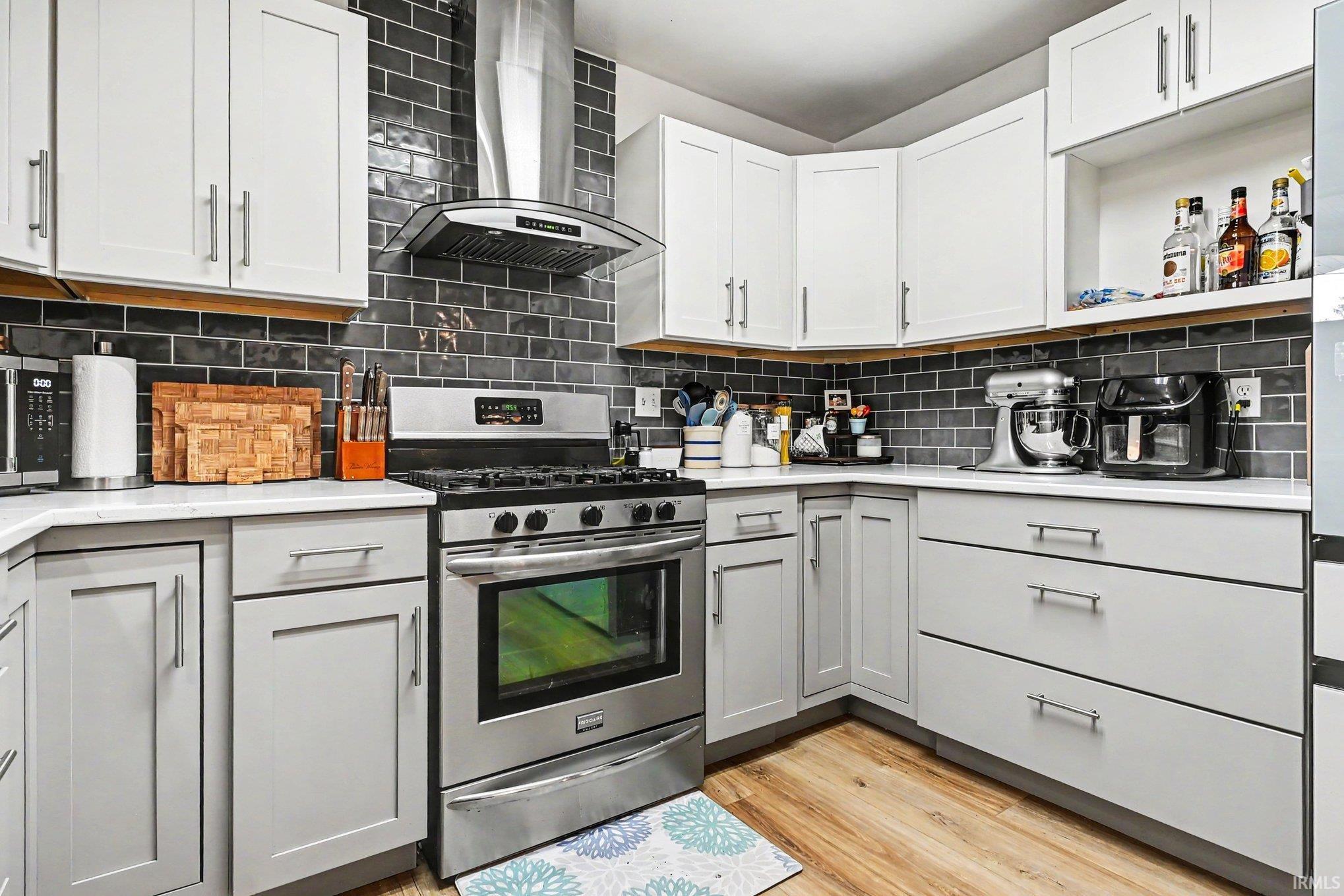 518 Sunset Lane Middlebury IN 46540