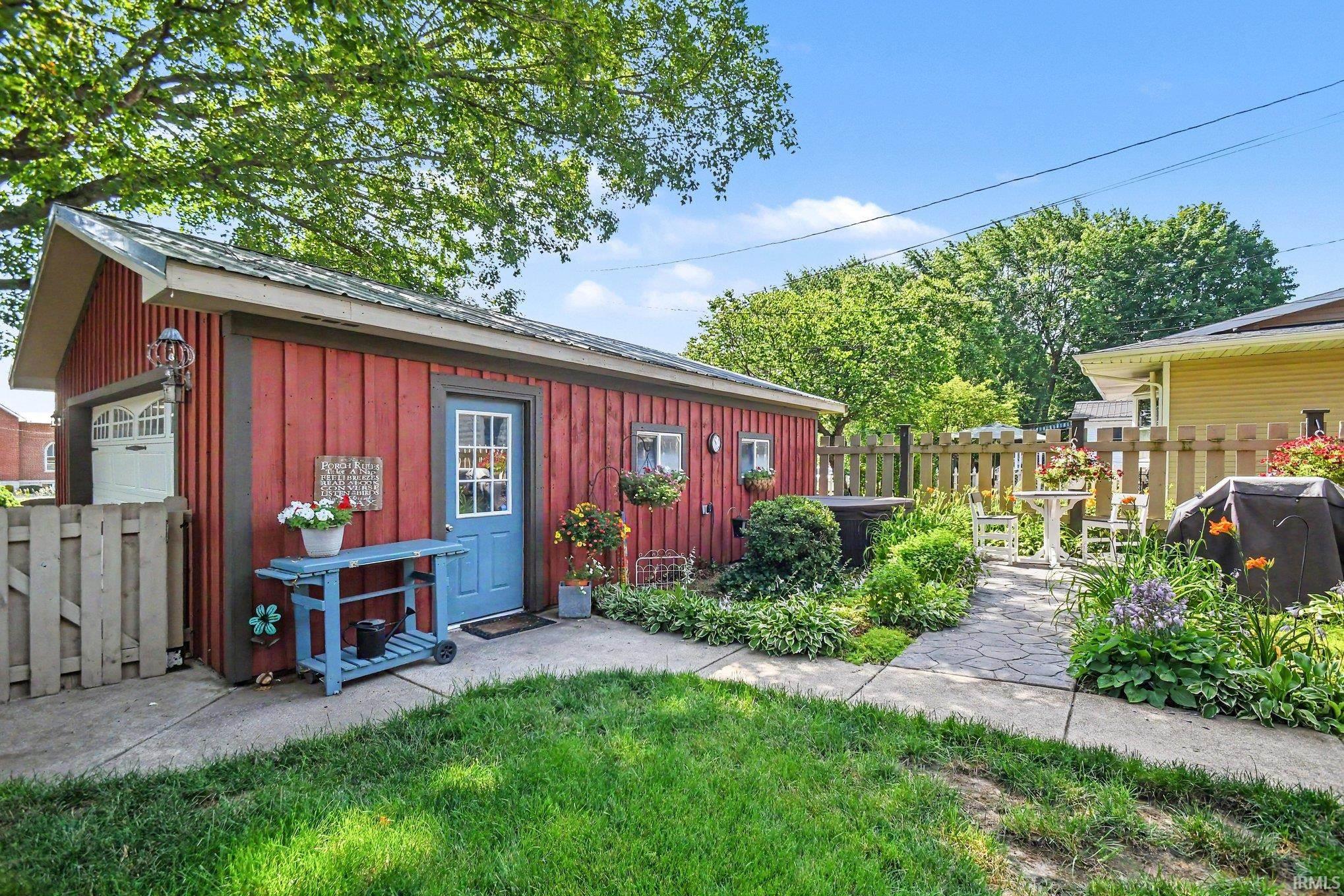 302 S Main Street Middlebury IN 46540
