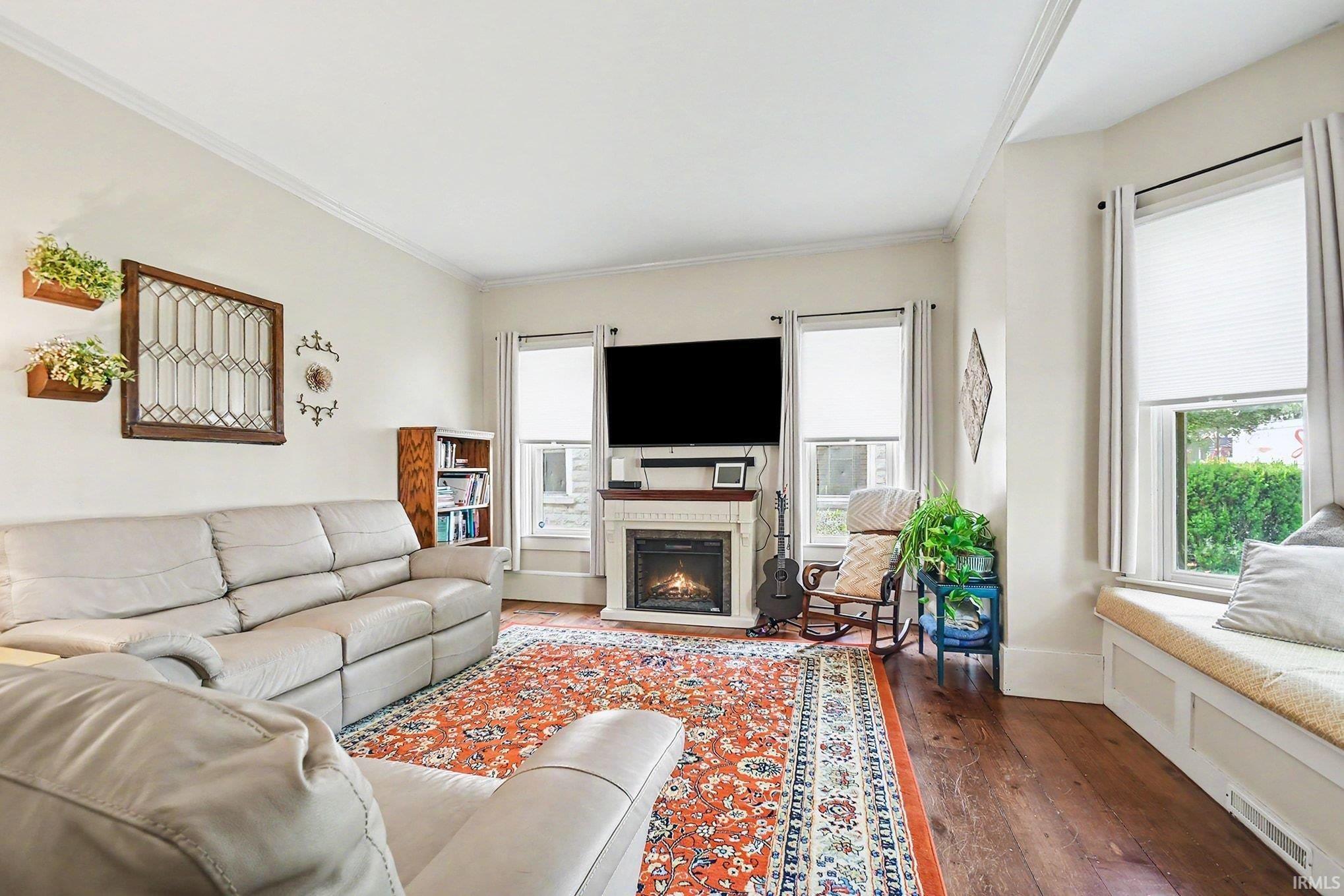 302 S Main Street Middlebury IN 46540