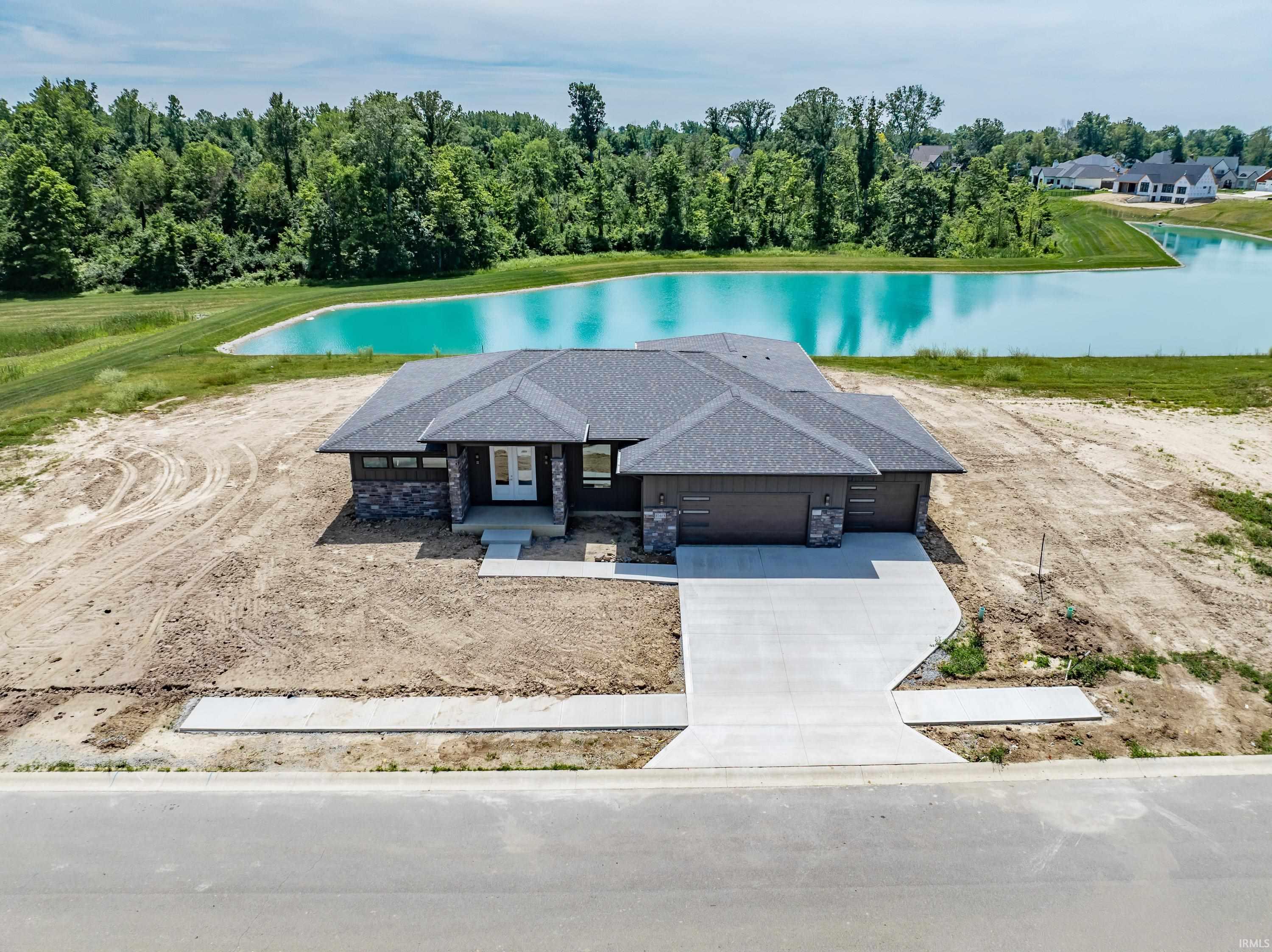 10419 Chestnut Creek Boulevard Fort Wayne IN 46814