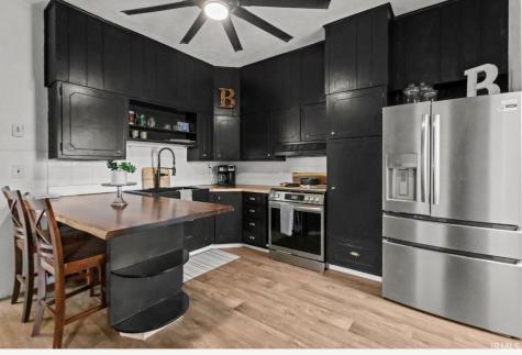 10460 S 400 East Markleville IN 46056