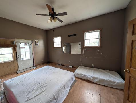 9305 W Arch Street Yorktown IN 47396
