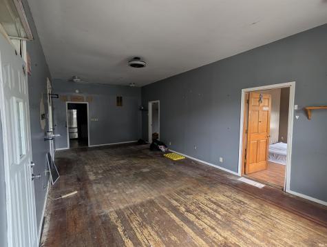9305 W Arch Street Yorktown IN 47396