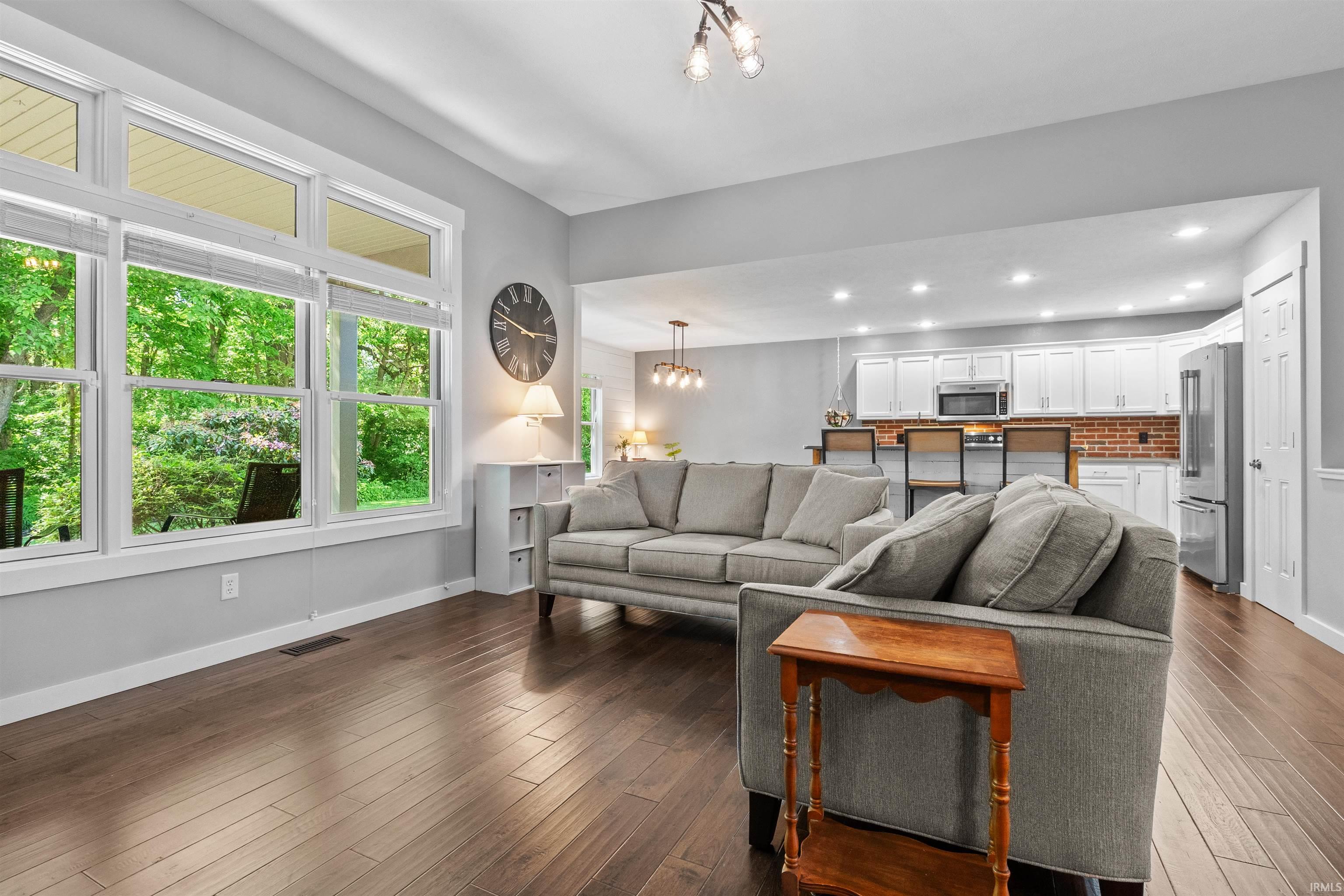 58561 Baugo Cove Drive Elkhart IN 46517