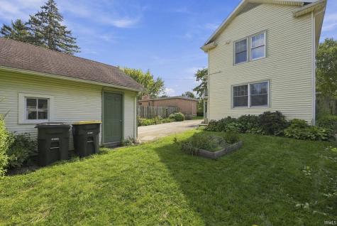 1142 W Foster Parkway Fort Wayne IN 46807