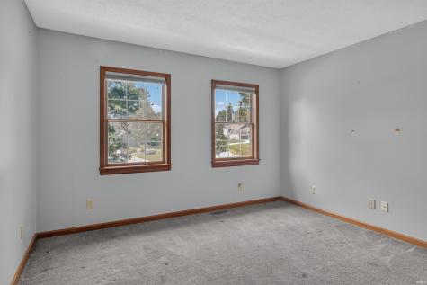 7107 Pine Lake Road Fort Wayne IN 46814
